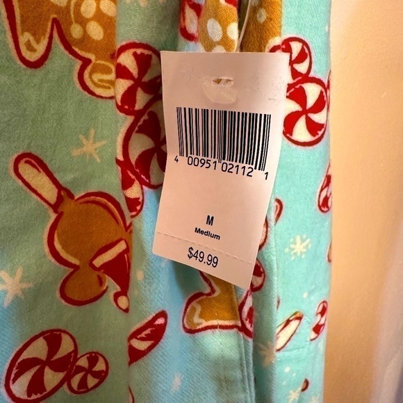 Men’s Mickey Mouse Holiday Flannel Button Down Shirt - Size M - NWT - Picture 3 of 3